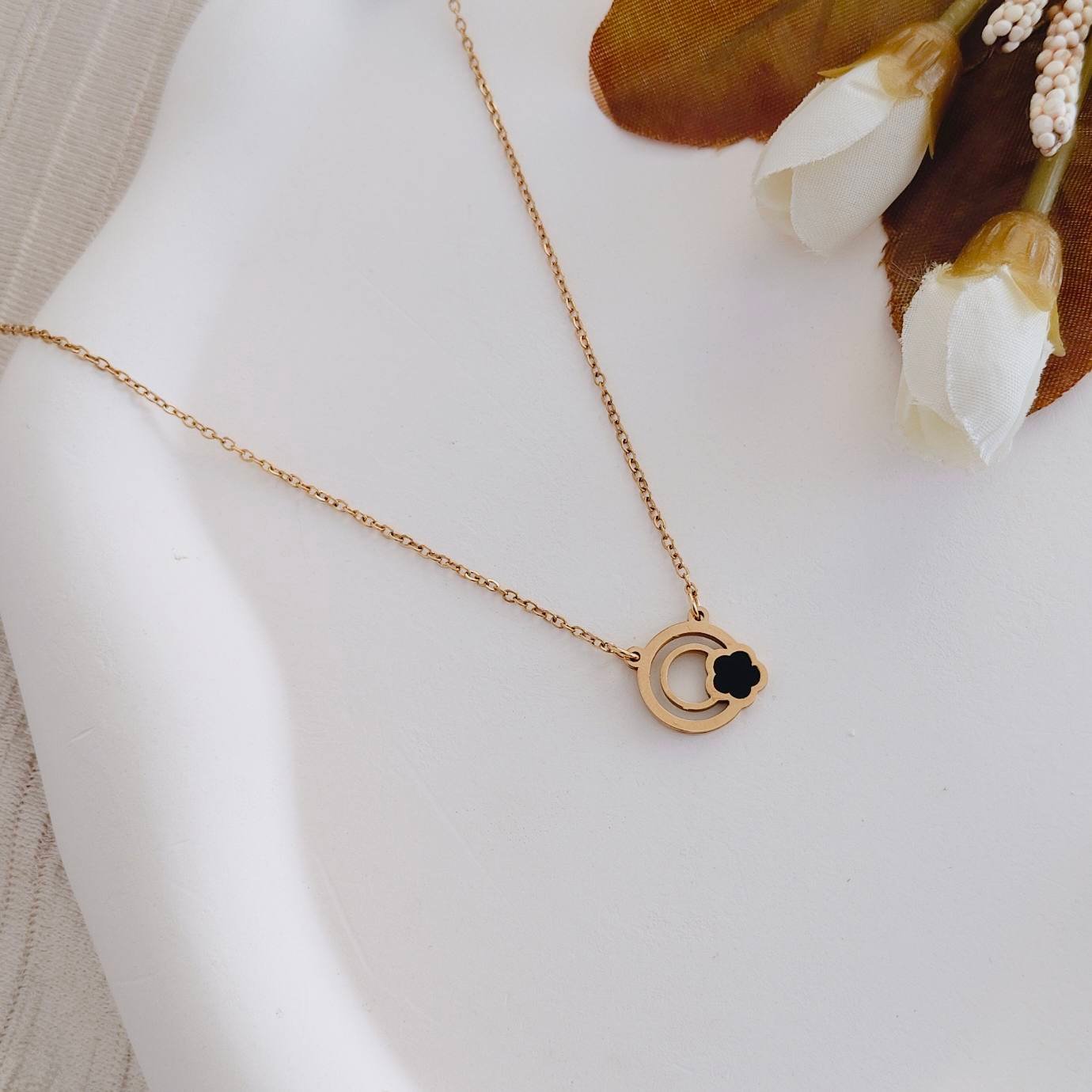 clover circle pendant necklace clover circle pendant necklace