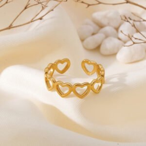 linked heart ring